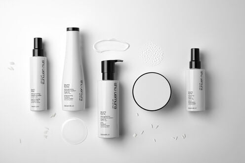 Izumi Tonic Shampoo Flasche Shu Uemura – Verdichtendes und stärkendes Shampoo für Haar