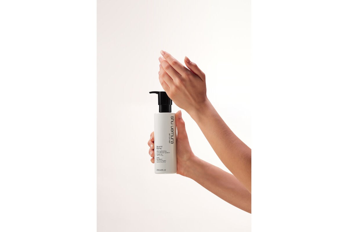 Shu Uemura Izumi Tonic Stärkender Conditioner 250 ml – Produktdetail